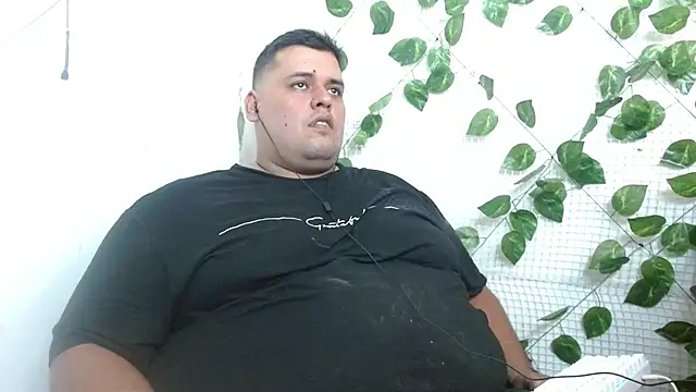Snapshot of altairstudiosvip_ chatting on May 11, 3:51 pm altairstudiosvip online show from May 11, 3:51 pm