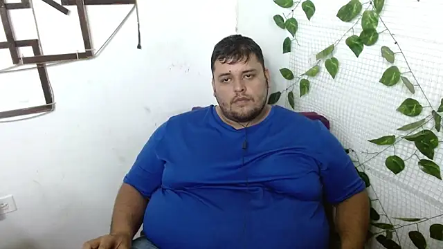 Snapshot of altairstudiosvip_ chatting on June 13, 2:04 pm altairstudiosvip online show from June 13, 2:04 pm
