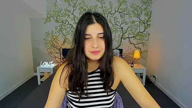 Linda EX online show from January 14, 11:10 am