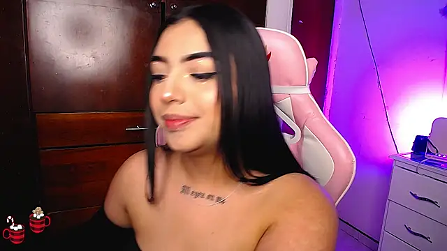 eva six online show from January 4, 11:38 pm