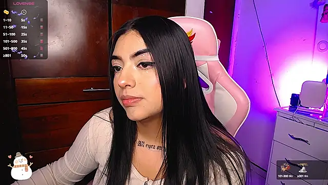 eva six online show from January 5, 9:36 pm