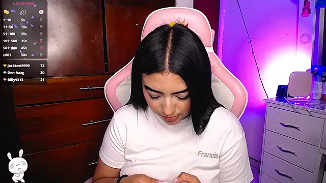 eva six online show from January 25, 3:51 am