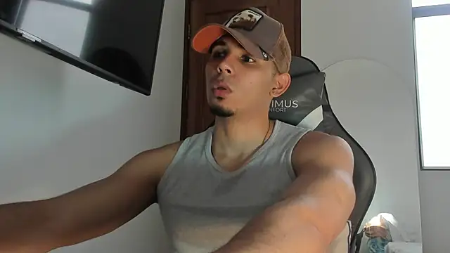 joss 111 online show from October 25, 2:24 pm