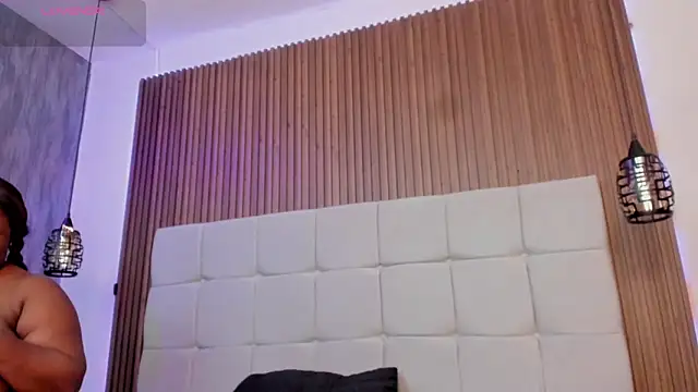 Saravy Blandon online show from March 28, 10:04 am