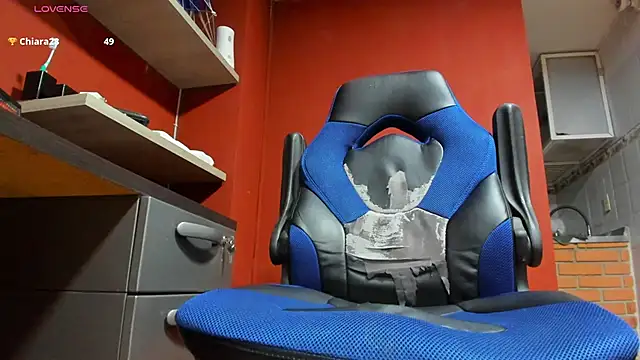 Maxi TheBigDaddy online show from March 6, 7:32 pm