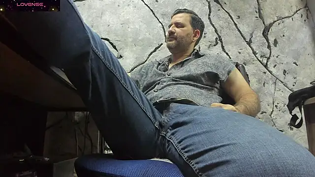 Maxi TheBigDaddy online show from September 13, 3:56 pm