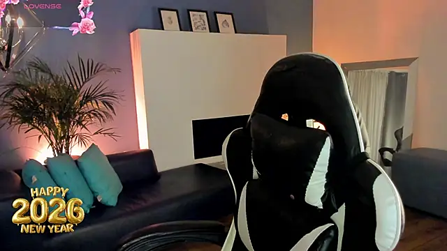 Megan inked online show from January 8, 3:09 am