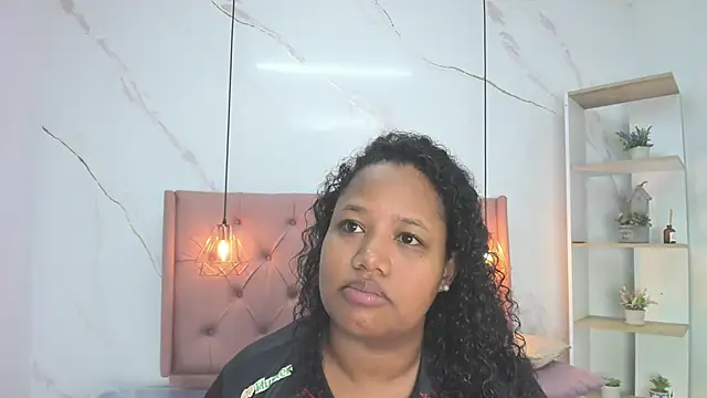 Belle Brunette online show from February 19, 11:28 am