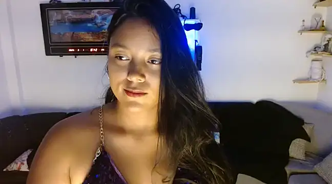 Snapshot of Chiara_petterson chatting on March 1, 5:42 am Chiara petterson online show from March 1, 5:42 am