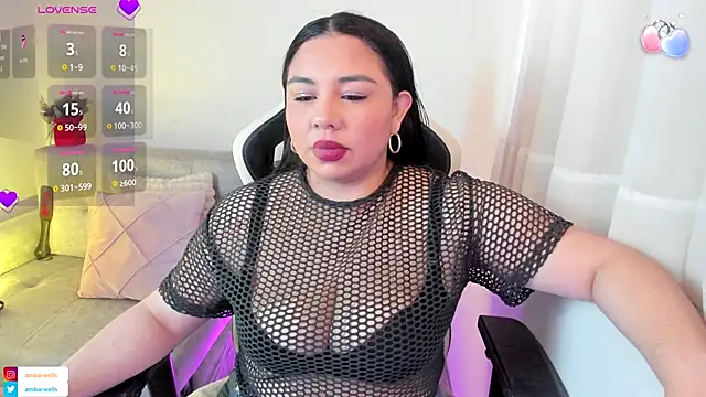 ambar-wells online show from November 28, 6:10 pm