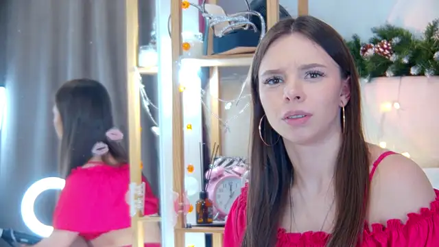 ElisabethDavis online show from January 11, 9:15 pm