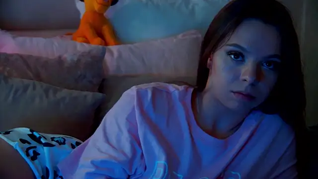 ElisabethDavis online show from March 16, 12:23 am