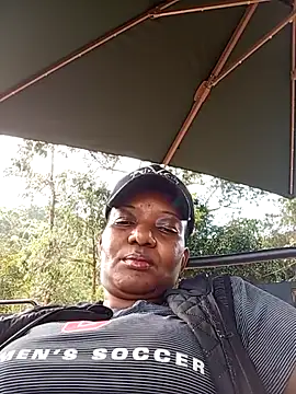 Hailey BaileyXYZ online show from March 29, 1:00 pm