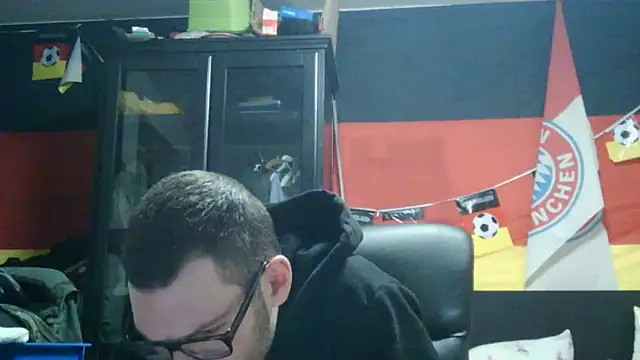 Die-geile-Sau online show from February 16, 7:43 pm