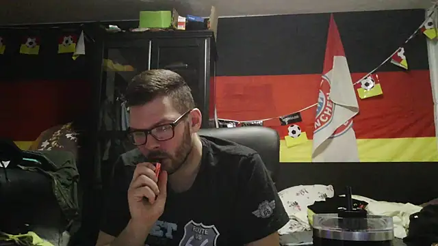 Die-geile-Sau online show from March 20, 9:08 pm