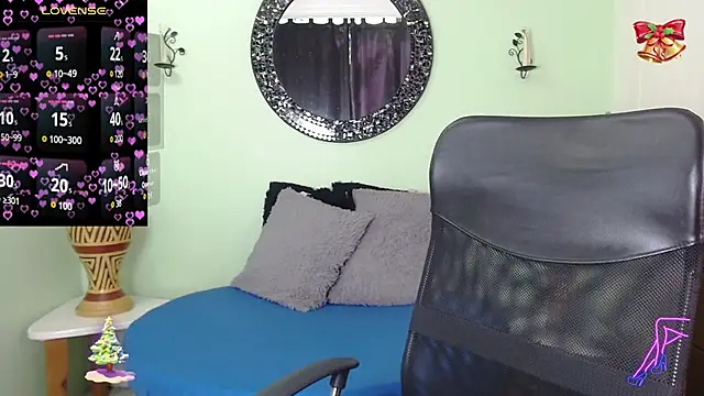 Sofia Franco  online show from December 15, 7:07 pm