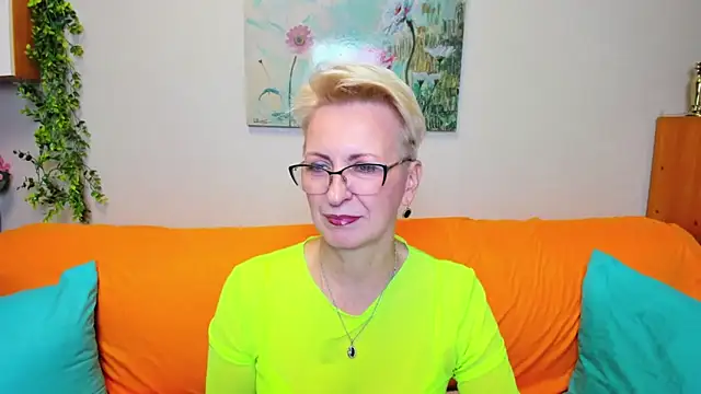 iamyourdream89 online show from November 10, 4:17 pm