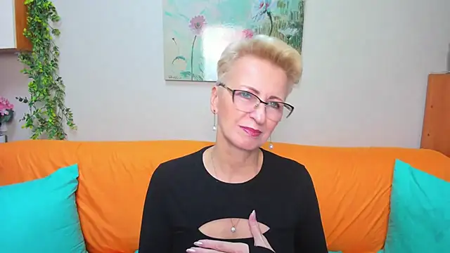 iamyourdream89 online show from November 14, 12:48 pm