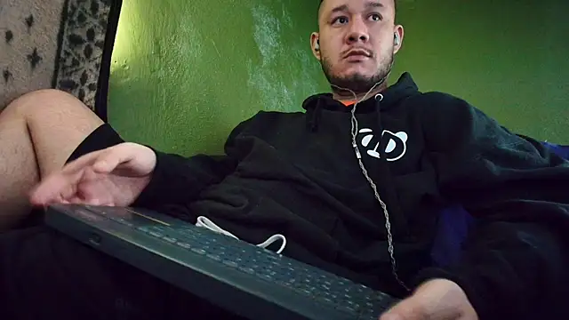 sweet cock28 online show from March 9, 2:54 pm