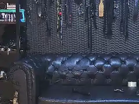 Snapshot of kimberly_swan chatting on December 19, 5:40 pm kimberly swan online show from December 19, 5:40 pm