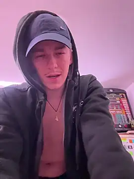 Toyjungee online show from January 15, 5:15 pm