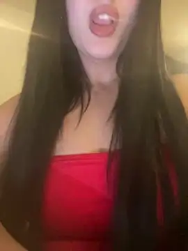 Snapshot of Sarahkhaalifa chatting on June 10, 9:03 pm Sarahkhaalifa online show from June 10, 9:03 pm