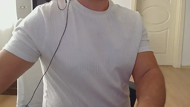 Snapshot of ByDeviL chatting on October 5, 4:22 am ByDeviL online show from October 5, 4:22 am