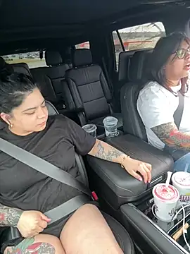 kimmiakiss22 online show from March 30, 10:22 pm