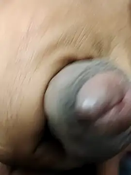 Snapshot of orgasmic_boy chatting on December 7, 9:55 pm orgasmic boy online show from December 7, 9:55 pm