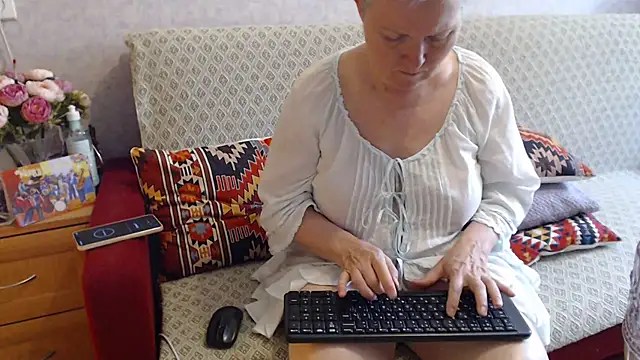 zarinafonliberman online show from July 9, 7:45 am