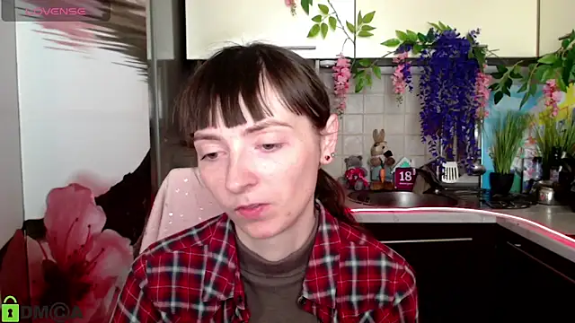 TayanaJons online show from March 16, 8:18 am