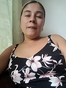 selena gomez2 online show from February 2, 10:52 pm