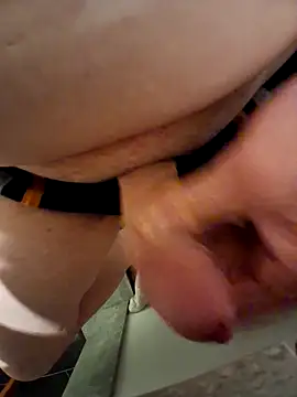 sexgeil3345455 online show from March 15, 5:02 am