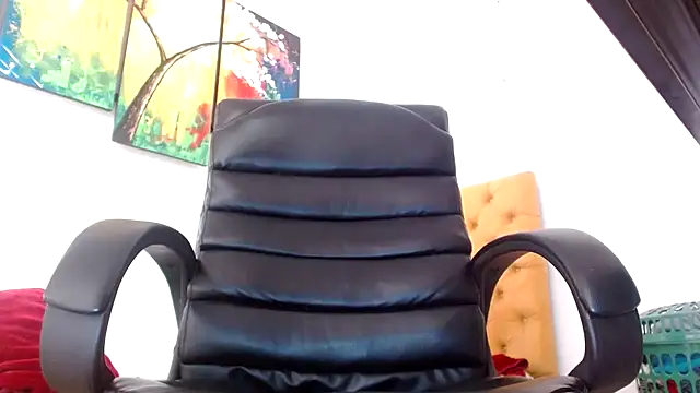 Snapshot of christian_colombian1 chatting on December 7, 9:11 pm christian colombian1 online show from December 7, 9:11 pm