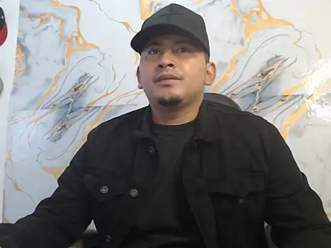 Snapshot of myke_andrade chatting on May 25, 8:37 pm myke andrade online show from May 25, 8:37 pm