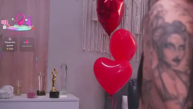 Molly Jons online show from February 25, 1:04 am