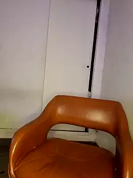 leilagonzalez online show from February 8, 7:26 am