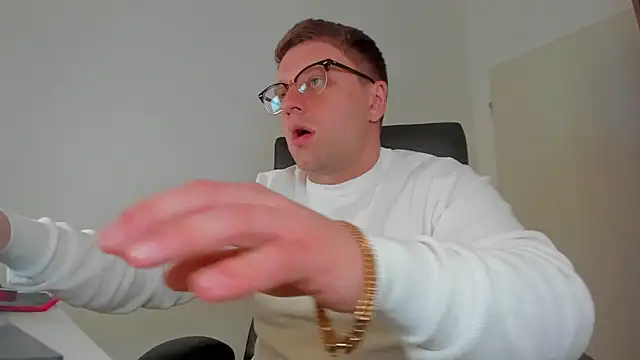 Findom guy online show from March 22, 3:09 pm