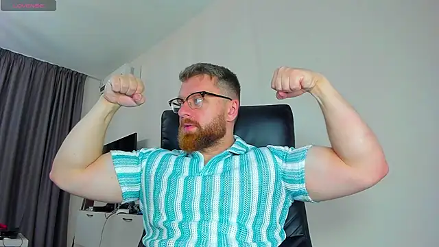 Findom guy online show from March 24, 11:37 am