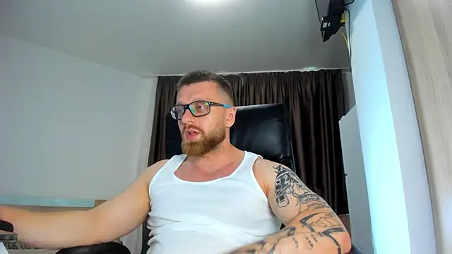 Findom guy online show from June 25, 4:33 pm
