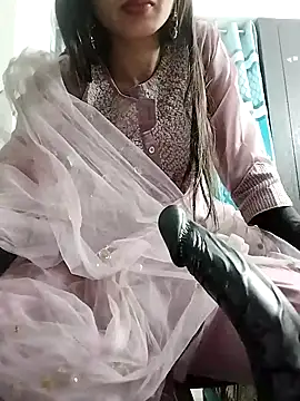 Snapshot of Noor_Darliing chatting on January 21, 9:15 pm Noor Darliing online show from January 21, 9:15 pm