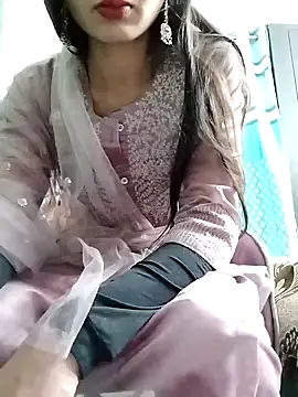 Snapshot of Noor_Darliing chatting on January 24, 6:14 pm Noor Darliing online show from January 24, 6:14 pm