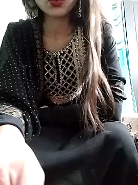 Snapshot of Noor_Darliing chatting on January 26, 3:03 pm Noor Darliing online show from January 26, 3:03 pm