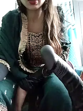 Snapshot of Noor_Darliing chatting on January 29, 5:56 pm Noor Darliing online show from January 29, 5:56 pm