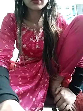 Snapshot of Noor_Darliing chatting on February 11, 9:35 pm Noor Darliing online show from February 11, 9:35 pm