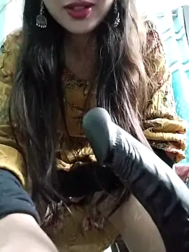 Snapshot of Noor_Darliing chatting on March 4, 3:15 pm Noor Darliing online show from March 4, 3:15 pm