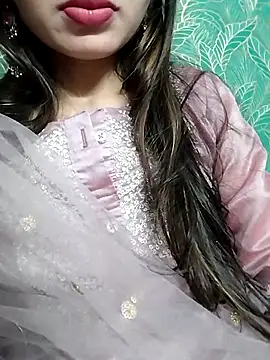 Snapshot of Noor_Darliing chatting on March 5, 6:34 pm Noor Darliing online show from March 5, 6:34 pm