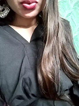 Snapshot of Noor_Darliing chatting on March 10, 6:23 pm Noor Darliing online show from March 10, 6:23 pm