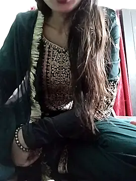 Snapshot of Noor_Darliing chatting on March 21, 9:45 pm Noor Darliing online show from March 21, 9:45 pm