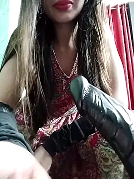 Snapshot of Noor_Darliing chatting on November 16, 3:28 pm Noor Darliing online show from November 16, 3:28 pm